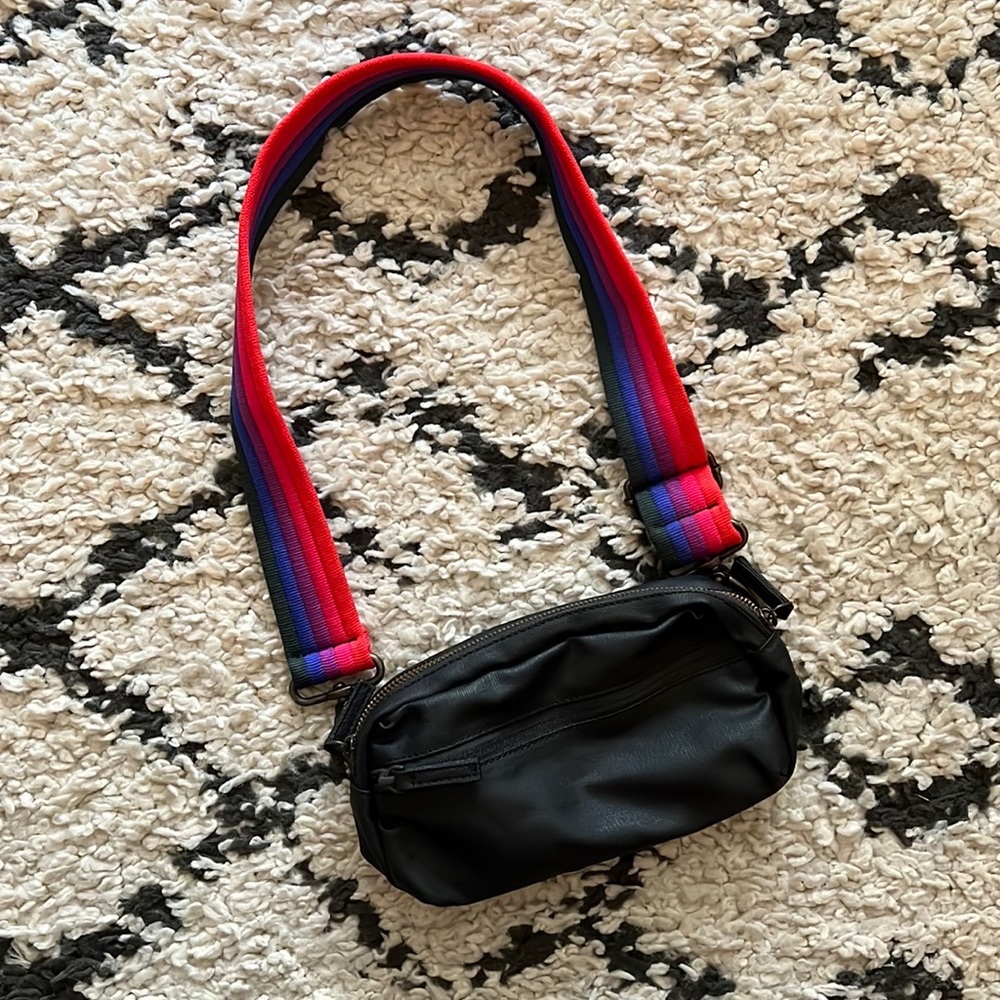 Marine Layer Fanny pack